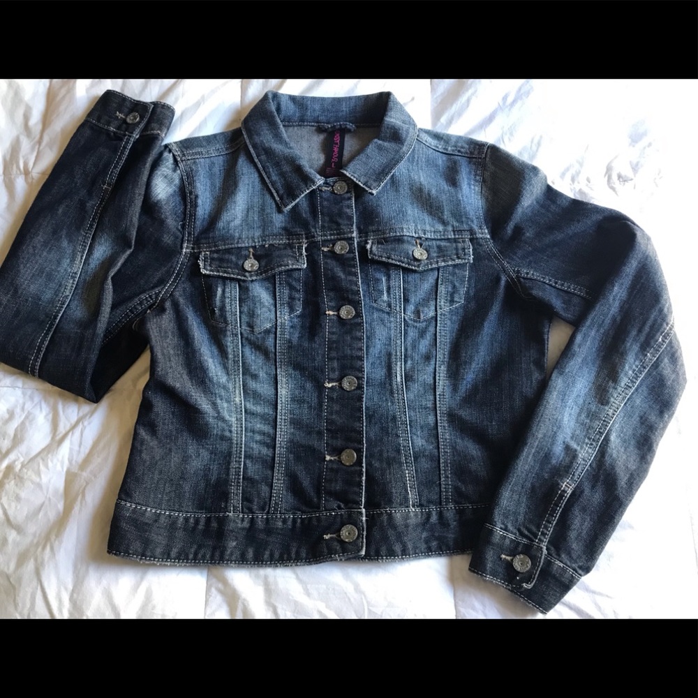 Almost Famous Denim Jacket •L•
